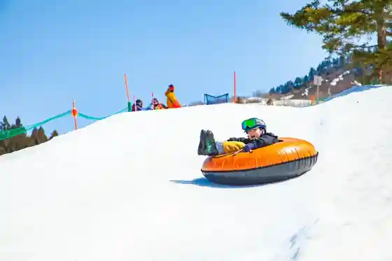 Su no Chubingu, Sutoraida, Sori Asobi, Kizzugerende / Yuzawa Nakazato Su no Resort