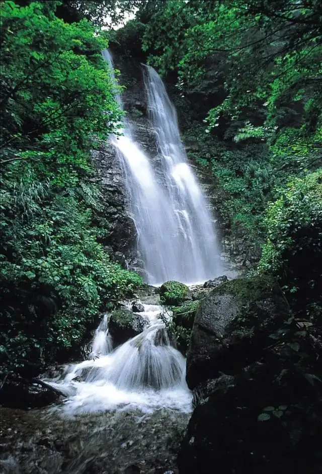 Takizawa Park (Fudo Taki)